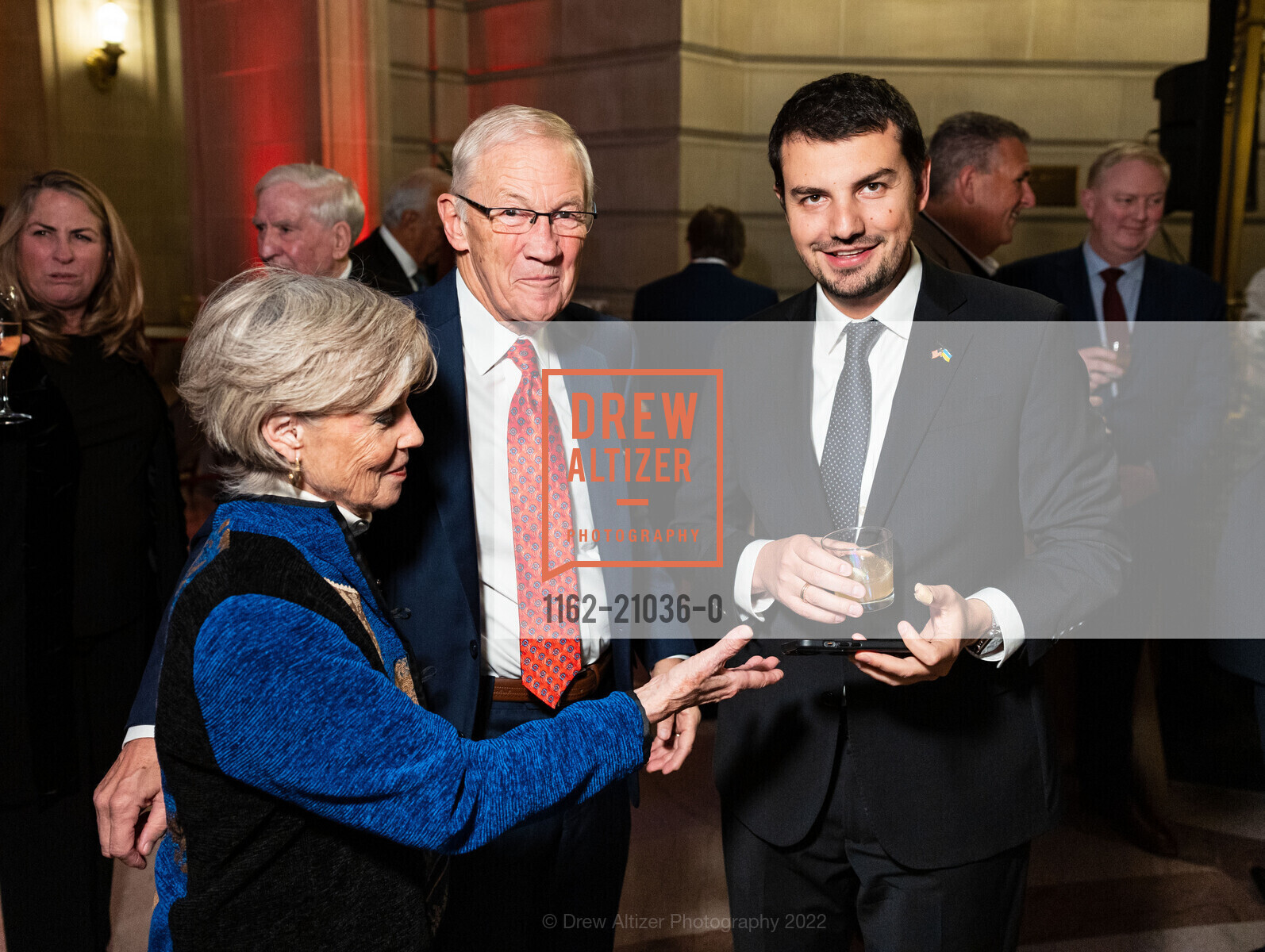 Kathy Fotheringham, Bob Fotheringham, Dmytro Kushneruk, Consular Corps 2022 Holiday Party, City Hall. 1 Dr Carlton B Goodlett Place, December 7th, 2022, Photo #1162-21036-0 Kathy Fotheringham, Bob Fotheringham, Dmytro Kushneruk, Photo #1162-21036-0
