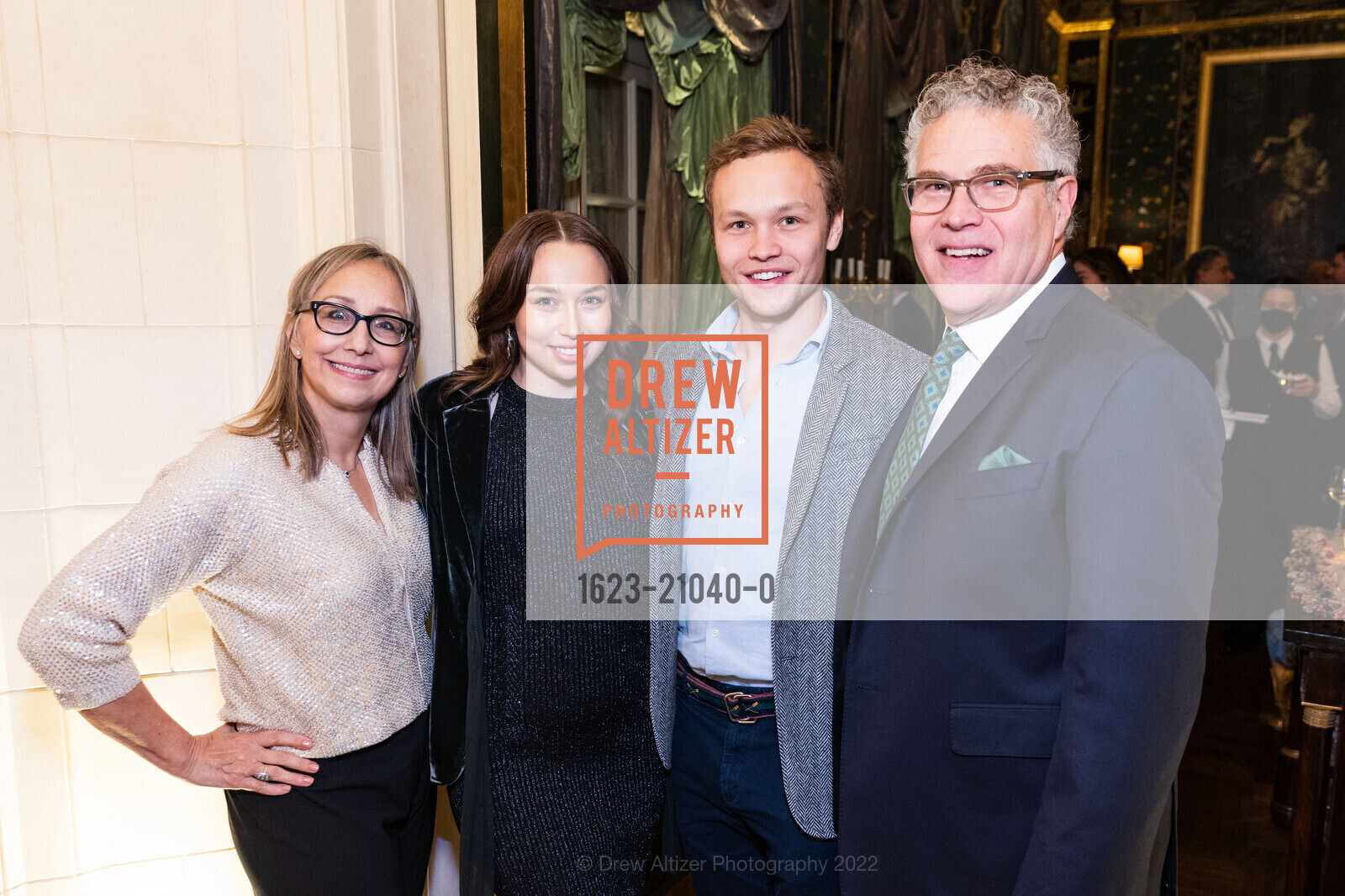 Janine Reid, Sarah Reid, Austin Reid, Alan Reid, Photo #1623-21040-0