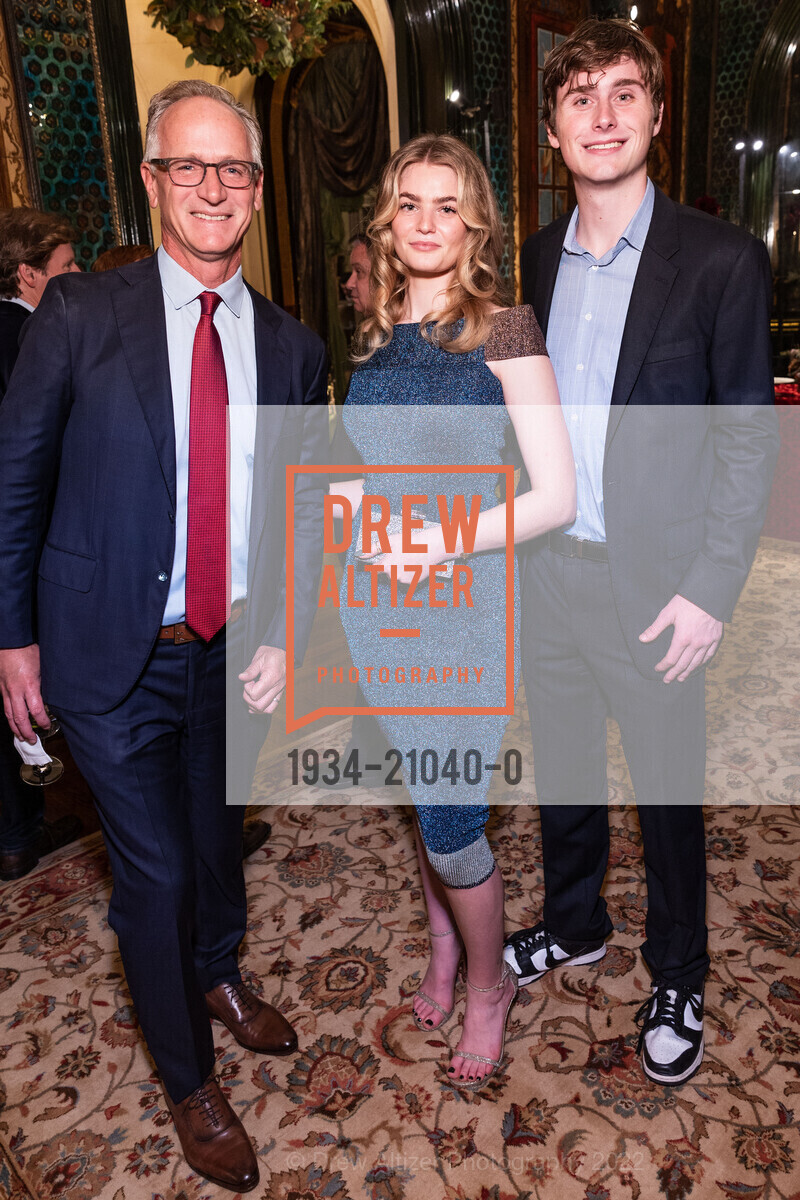 Taylor Nagle, Hannah Schrank, Nicholas Getty, Gordon Getty's 89th Birthday Party, 2880 Broadway, December 10th, 2022, Photo #1934-21040-0 Taylor Nagle, Hannah Schrank, Nicholas Getty, Photo #1934-21040-0