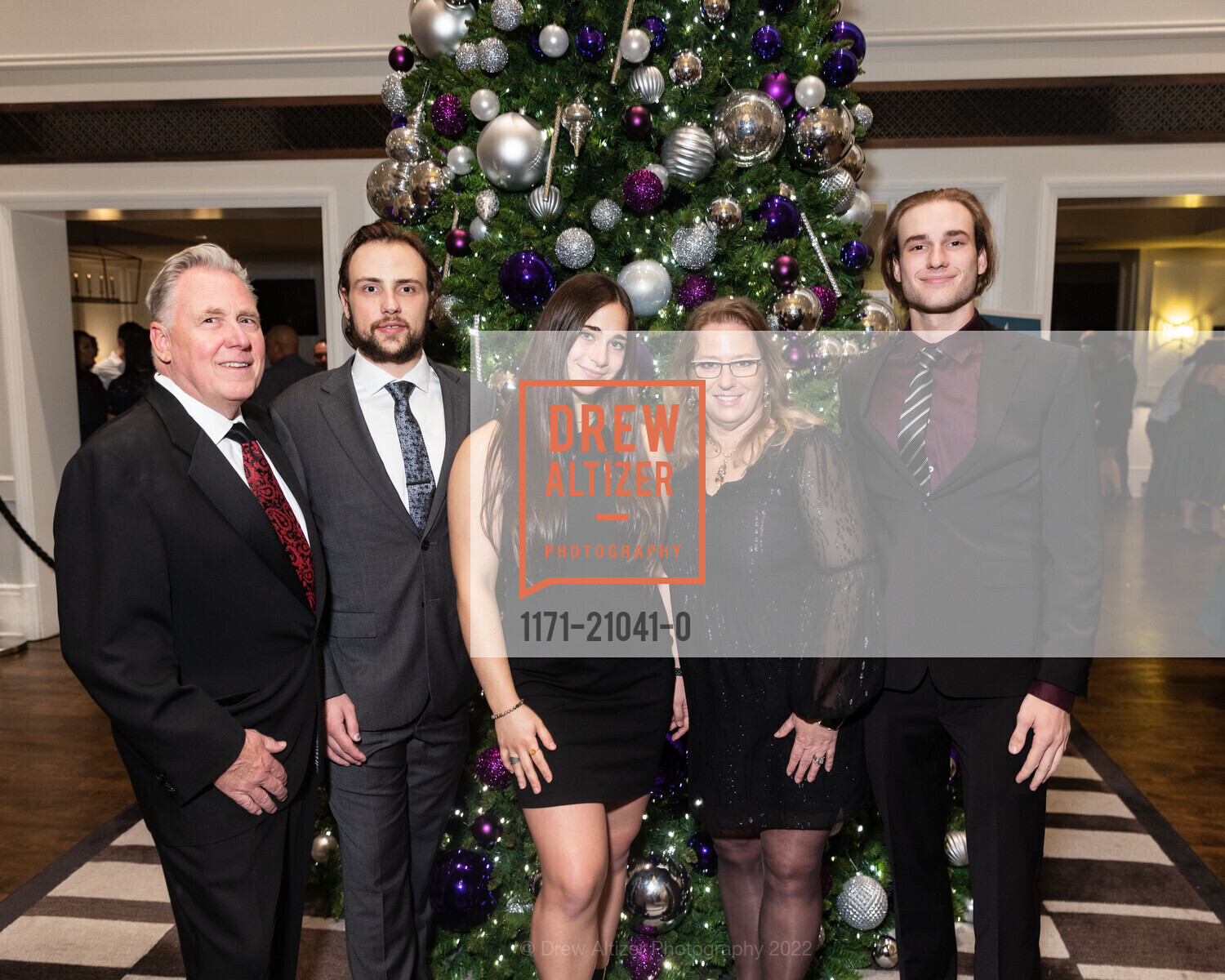 Garry Spanner, Evan Spanner, Teri Spanner, Blake Spanner, TDA Holiday Party, Claremont Club & Spa - A Fairmont Hotel. 41 Tunnel Rd, December 10th, 2022, Photo #1171-21041-0 Garry Spanner, Evan Spanner, Teri Spanner, Blake Spanner, Photo #1171-21041-0