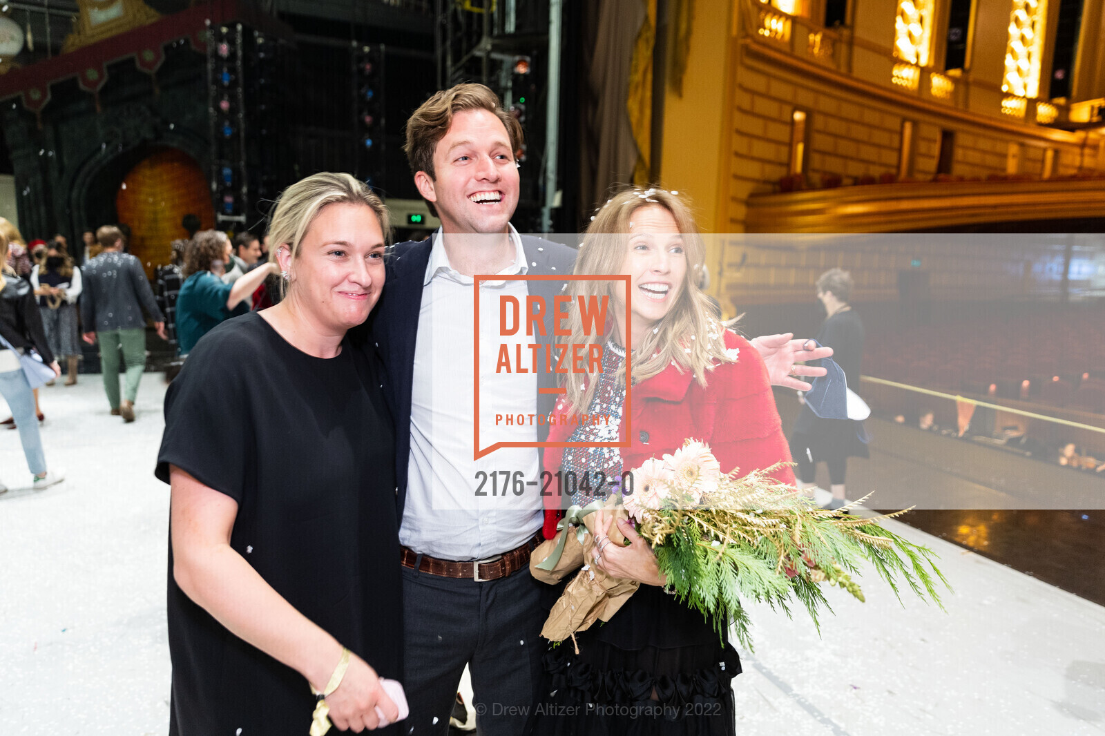 June Gordon, Alex Noe, Giselle Kordestani, SF Ballet Hosts Nutcracker Luncheon, San Francisco City Hall. 1 Dr Carlton B Goodlett Pl, December 11th, 2022, Photo #2176-21042-0 June Gordon, Alex Noe, Giselle Kordestani, Photo #2176-21042-0