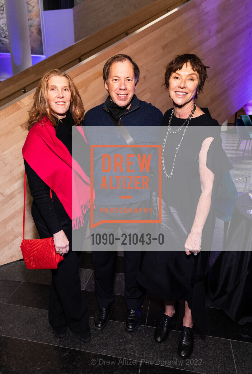 Leslie Fellman, Robert Mauer, Kate Wheble, SFMOMA SECA Awards: Society for the Encouragement of Contemporary Art, SF Moma. 151 3rd St, SF, CA 94103 US, December 13th, 2022, Photo #1090-21043-0 Leslie Fellman, Robert Mauer, Kate Wheble, Photo #1090-21043-0