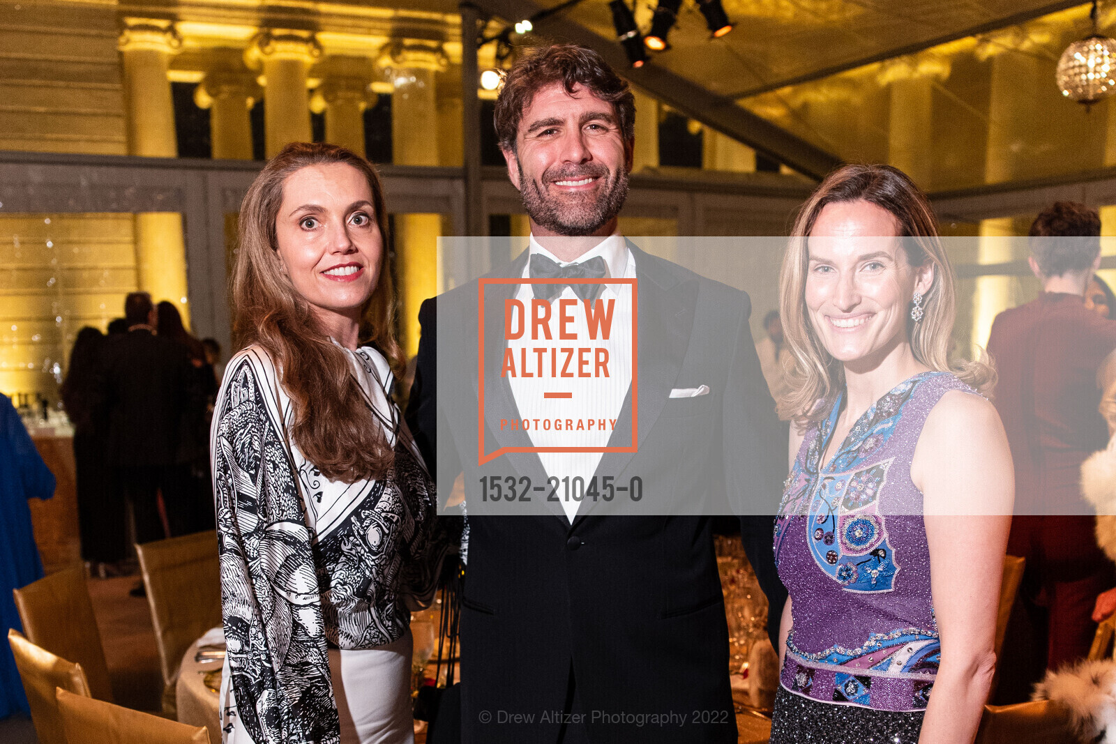Emily Sawtell, Zachary Bogue, Sarah Blaustein, An Elegant Evening in the Court of Honor 2022, Legion of Honor. 100 34th Ave, SF, CA 94121 US, December 13th, 2022, Photo #1532-21045-0 Emily Sawtell, Zachary Bogue, Sarah Blaustein, Photo #1532-21045-0