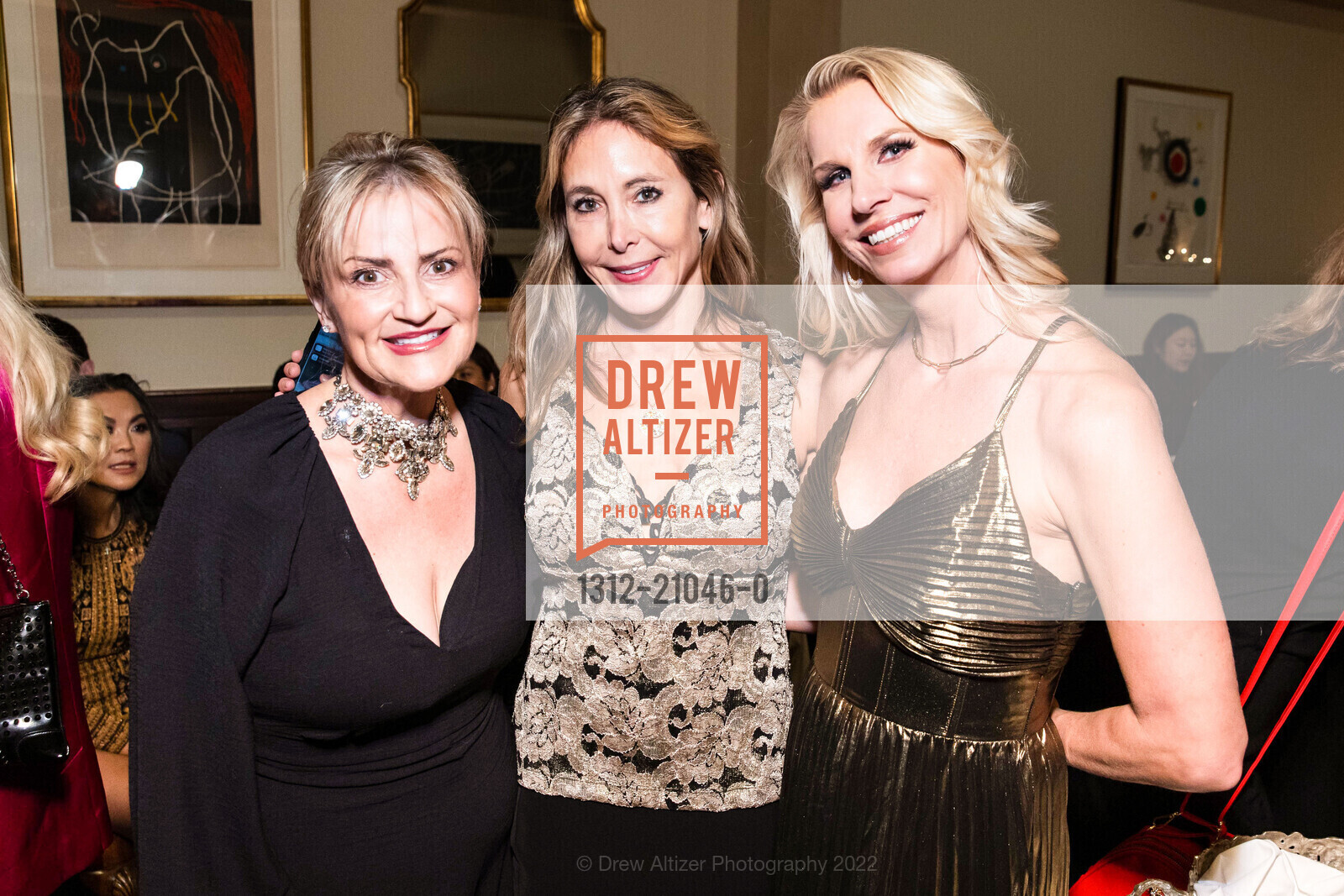 Heidi Imbus, Eileen Blum, Karen Horton, Haute Living Launch Party, North Beach Restaurant. 1512 Stockton St, SF, CA 94133 US, December 14th, 2022, Photo #1312-21046-0 Heidi Imbus, Eileen Blum, Karen Horton, Photo #1312-21046-0