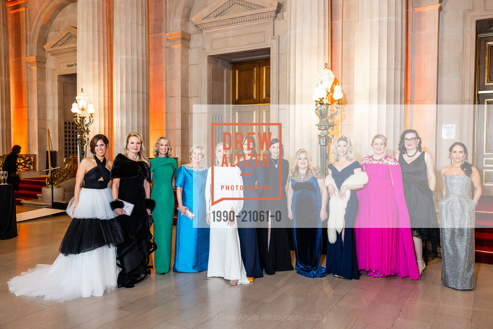 Pam Preston, Claire Kostic, Jill McNay, Louisa Basarrate, Betsy Linder, Ali Sievers, Elisabeth Smith, Holly Thier, Rochelle Lacey, Katie Colendich, Irina Matijas, Courtney Dallaire, Photo #1990-21061-0