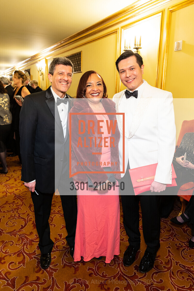 Kurt Organista, Pamela Organista, Michael Hormel, San Francisco Ballet 90th Anniversary Opening Night Gala 2023, San Francisco War Memorial & Performing Arts Center. 401 Van Ness Avenue, January 19th, 2023, Photo #3301-21061-0 Kurt Organista, Pamela Organista, Michael Hormel, Photo #3301-21061-0