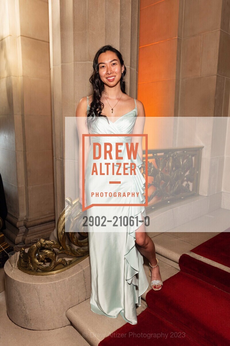 Amy Tam, San Francisco Ballet 90th Anniversary Opening Night Gala 2023, San Francisco War Memorial & Performing Arts Center. 401 Van Ness Avenue, January 19th, 2023, Photo #2902-21061-0 Amy Tam, Photo #2902-21061-0
