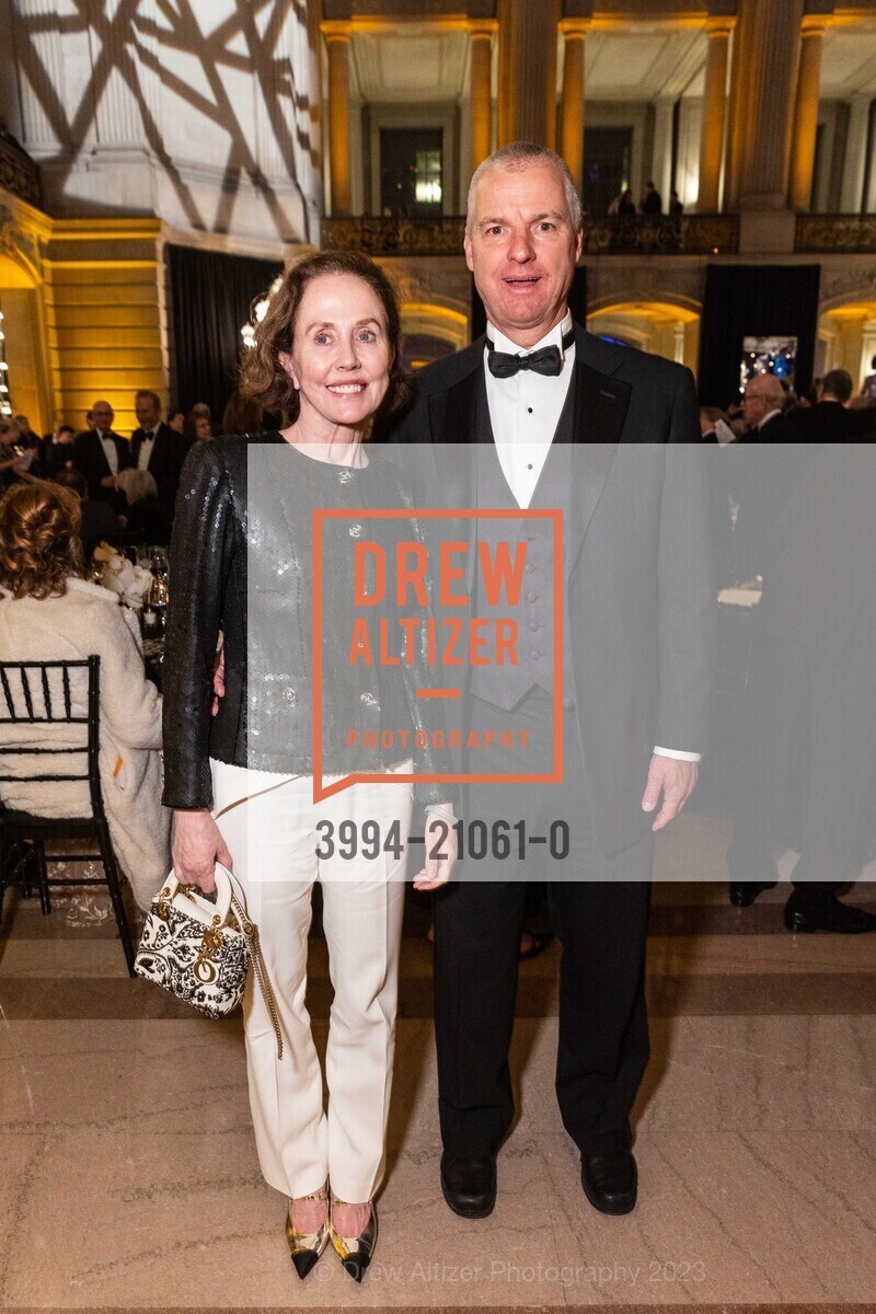 Catherine Slavonia, Mark Slavonia, San Francisco Ballet 90th Anniversary Opening Night Gala 2023, San Francisco War Memorial & Performing Arts Center. 401 Van Ness Avenue, January 19th, 2023, Photo #3994-21061-0 Catherine Slavonia, Mark Slavonia, Photo #3994-21061-0