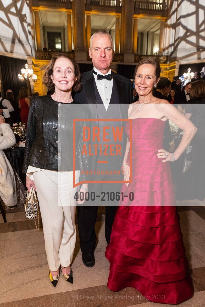 Catherine Slavonia, Mark Slavonia, Larissa Roesch, San Francisco Ballet 90th Anniversary Opening Night Gala 2023, San Francisco War Memorial & Performing Arts Center. 401 Van Ness Avenue, January 19th, 2023, Photo #4000-21061-0 Catherine Slavonia, Mark Slavonia, Larissa Roesch, Photo #4000-21061-0