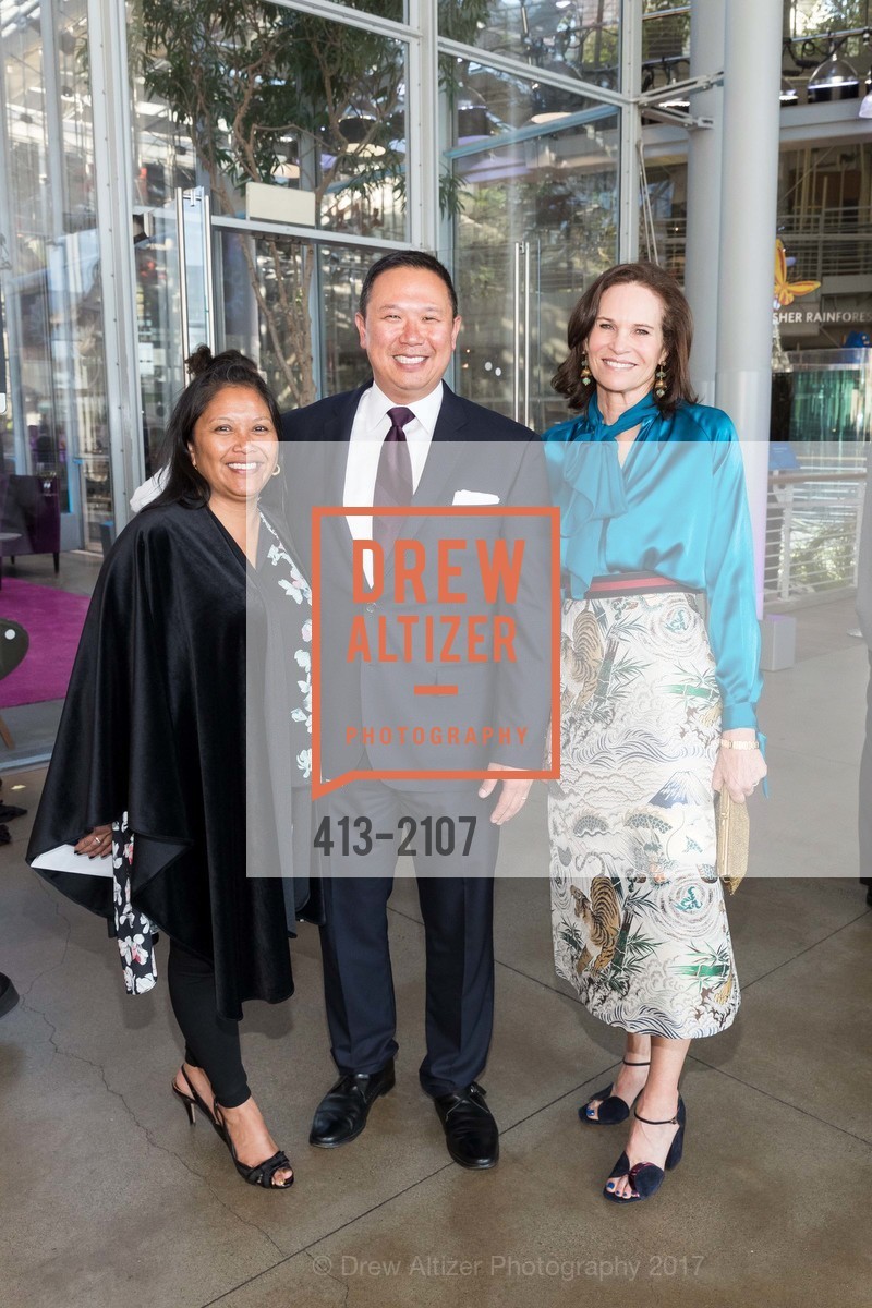 Hydra Mendoza, Ike Kwon, Randi Fisher, Big Bang Gala 2017, California Academy of Sciences, April 27th, 2017, Photo #413-2107 Hydra Mendoza, Ike Kwon, Randi Fisher, Photo #413-2107