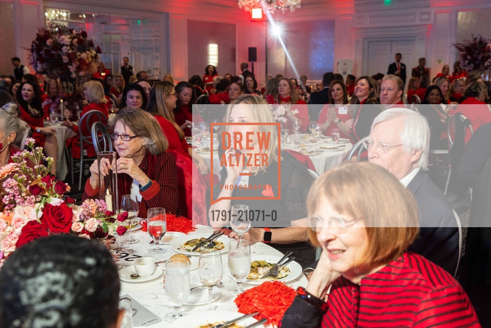 Heather Pelant, Roger van Craeynest, Mary Cranston, American Heart Association's Go Red For Women, NA, Photo #1791-21071-0 Heather Pelant, Roger van Craeynest, Mary Cranston, Photo #1791-21071-0