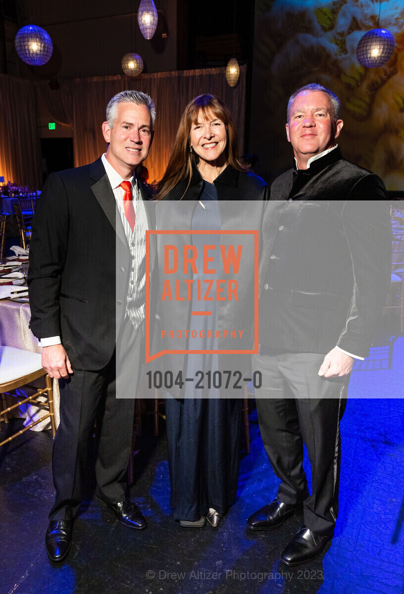 Chris Peterson, Leigh Wasson, Michael George DeSombre, SF Symphony Lunar New Year Banquet, Louise M. Davies Symphony Hall. 201 Van Ness Ave, February 5th, 2023, Photo #1004-21072-0 Chris Peterson, Leigh Wasson, Michael George DeSombre, Photo #1004-21072-0
