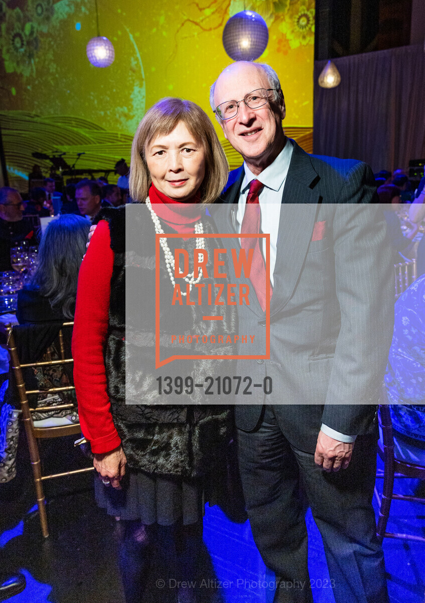 Claudine Cheng, Lawrence Kohl, SF Symphony Lunar New Year Banquet, Louise M. Davies Symphony Hall. 201 Van Ness Ave, February 5th, 2023, Photo #1399-21072-0 Claudine Cheng, Lawrence Kohl, Photo #1399-21072-0