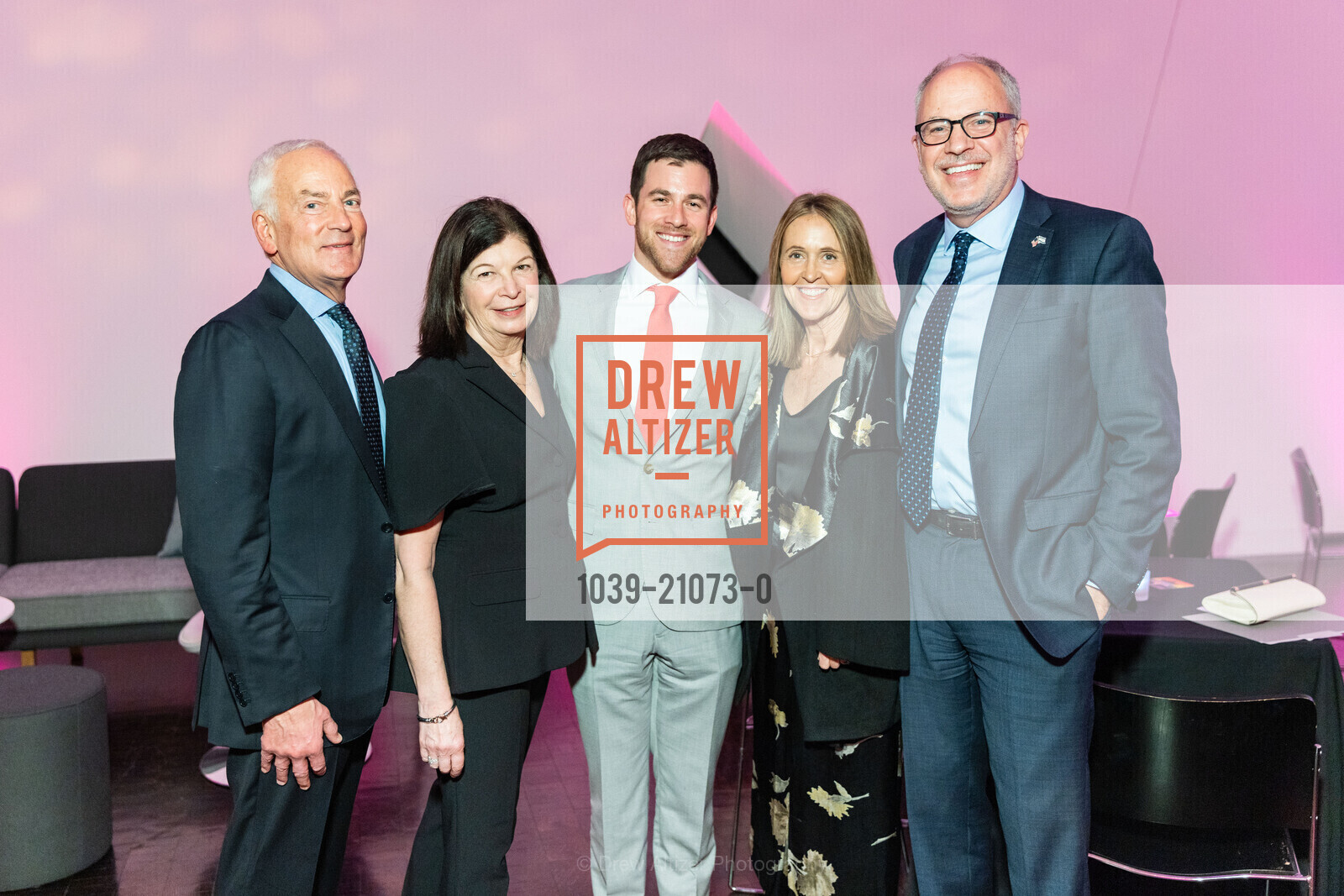 Jeff Farber, Barbara Farber, Ty Gregory, Stephanie Lauter, Sam Lauter, Wider Bridge Cocktail Party honoring Cissie Swig 2023, The Contemporary Jewish Museum @ 736 Mission St, SF, CA 94103 US. The Contemporary Jewish Museum @ 736 Mission St, SF, CA 94103 US, Photo #1039-21073-0 Jeff Farber, Barbara Farber, Ty Gregory, Stephanie Lauter, Sam Lauter, Photo #1039-21073-0