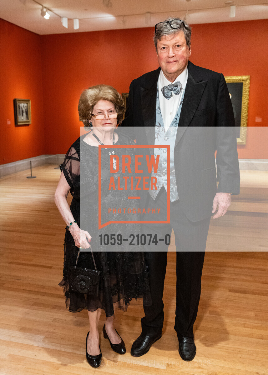 Cynthia Gunn, John Gunn, Sargent & Spain Black Tie Dinner 2023, Legion of Honor @ 100 34th Ave, SF, CA 94121 US. Legion of Honor @ 100 34th Ave, SF, CA 94121 US, February 8th, 2023, Photo #1059-21074-0 Cynthia Gunn, John Gunn, Photo #1059-21074-0
