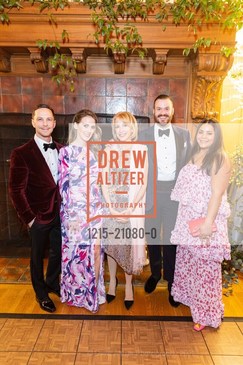 Josh Rose, Liz DiNapoli, Angela McConnell, Jeff Sobrato, Leann Sobrato, Montalvo Arts Center GALA 2023, Montalvo Arts Center @ 15400 Montalvo Rd, Saratoga, CA 95071. Montalvo Arts Center @ 15400 Montalvo Rd, Saratoga, CA 95071, February 11th, 2023, Photo #1215-21080-0 Josh Rose, Liz DiNapoli, Angela McConnell, Jeff Sobrato, Leann Sobrato, Photo #1215-21080-0