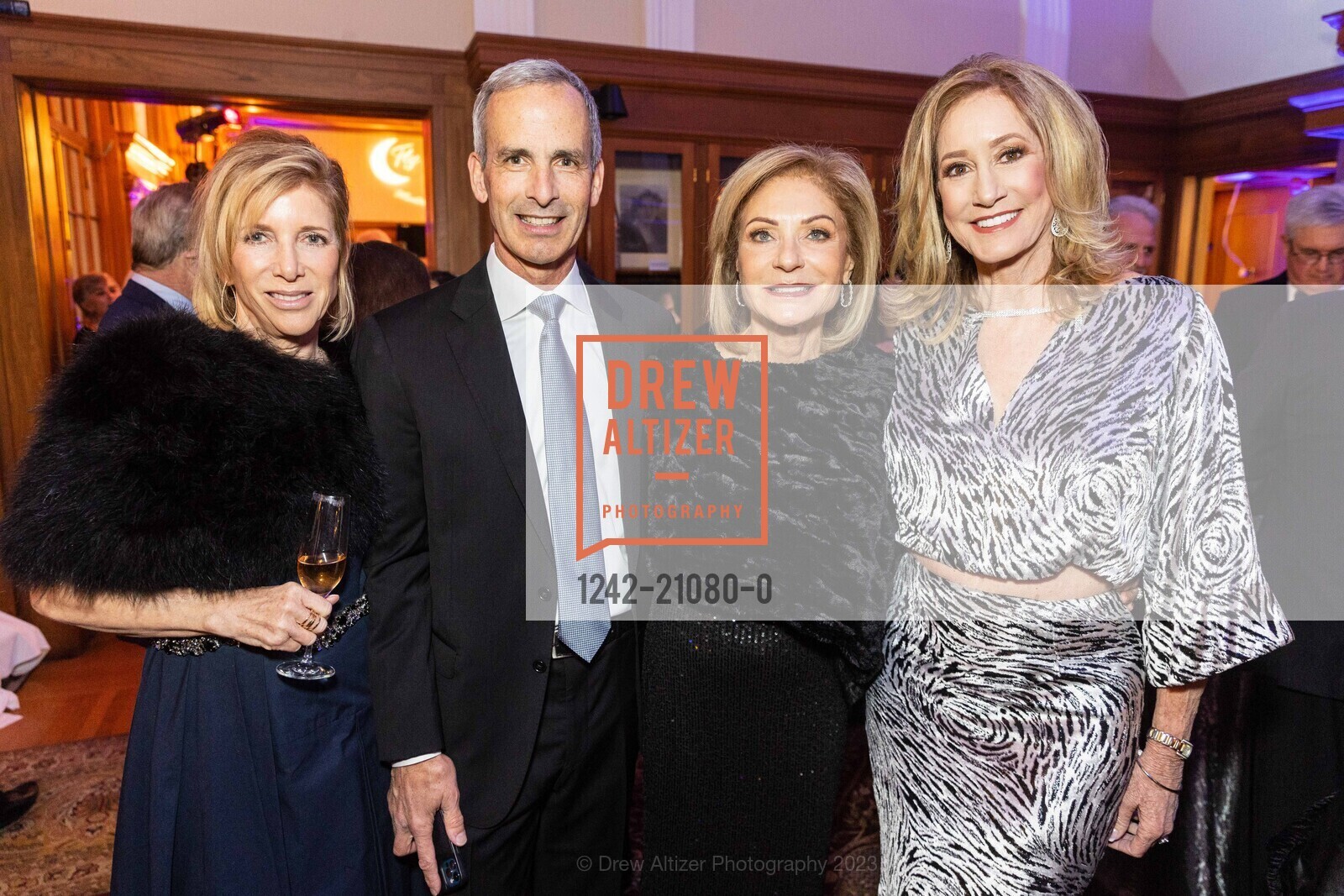 Carolyn Joye, Todd Del Vecchio, Chris Gomo, Christine Davis, Montalvo Arts Center GALA 2023, Montalvo Arts Center @ 15400 Montalvo Rd, Saratoga, CA 95071. Montalvo Arts Center @ 15400 Montalvo Rd, Saratoga, CA 95071, February 11th, 2023, Photo #1242-21080-0 Carolyn Joye, Todd Del Vecchio, Chris Gomo, Christine Davis, Photo #1242-21080-0