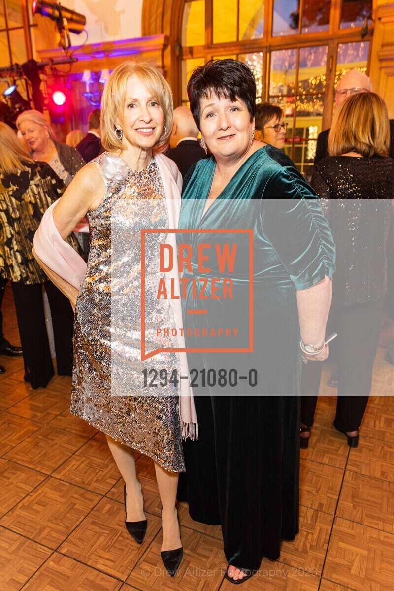 Angela McConnell, Kelly Hudson, Montalvo Arts Center GALA 2023, Montalvo Arts Center @ 15400 Montalvo Rd, Saratoga, CA 95071. Montalvo Arts Center @ 15400 Montalvo Rd, Saratoga, CA 95071, February 11th, 2023, Photo #1294-21080-0 Angela McConnell, Kelly Hudson, Photo #1294-21080-0