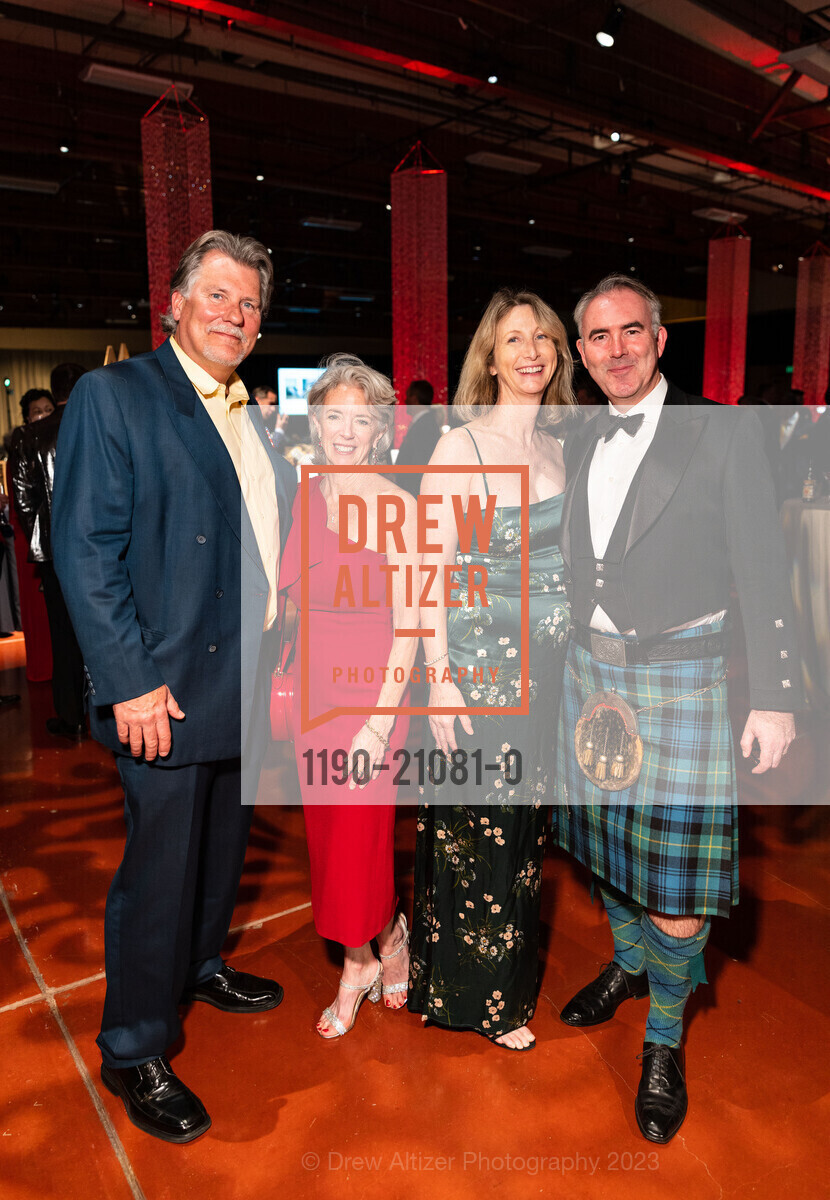 Sue Robbins, Annette Barlow, Alistair Dorwood, Photo #1190-21081-0
