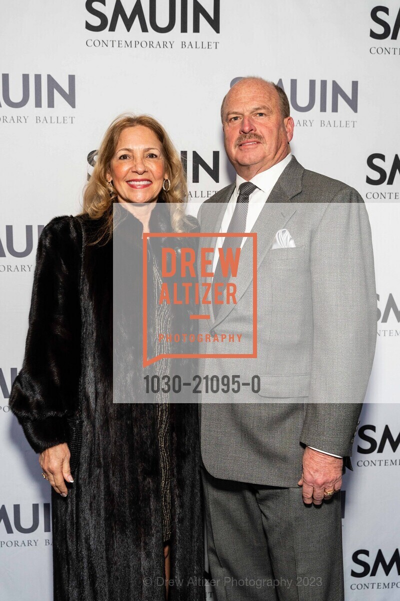 Danielle Cleary, John Cleary, SMUIN Ballet Gala 2023, San Francisco Design Center, 101 Henry Adams St, SF, CA 94103. San Francisco Design Center, 101 Henry Adams St, SF, CA 94103, March 5th, 2023, Photo #1030-21095-0 Danielle Cleary, John Cleary, Photo #1030-21095-0