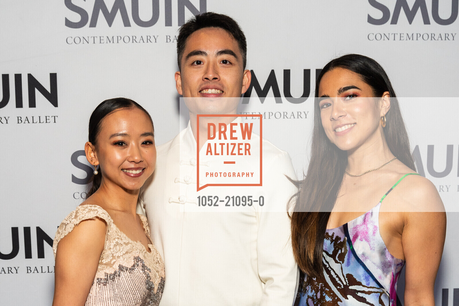 Alison Ramoran, Mengjun Chen, Tess Lane, SMUIN Ballet Gala 2023, San Francisco Design Center, 101 Henry Adams St, SF, CA 94103. San Francisco Design Center, 101 Henry Adams St, SF, CA 94103, March 5th, 2023, Photo #1052-21095-0 Alison Ramoran, Mengjun Chen, Tess Lane, Photo #1052-21095-0