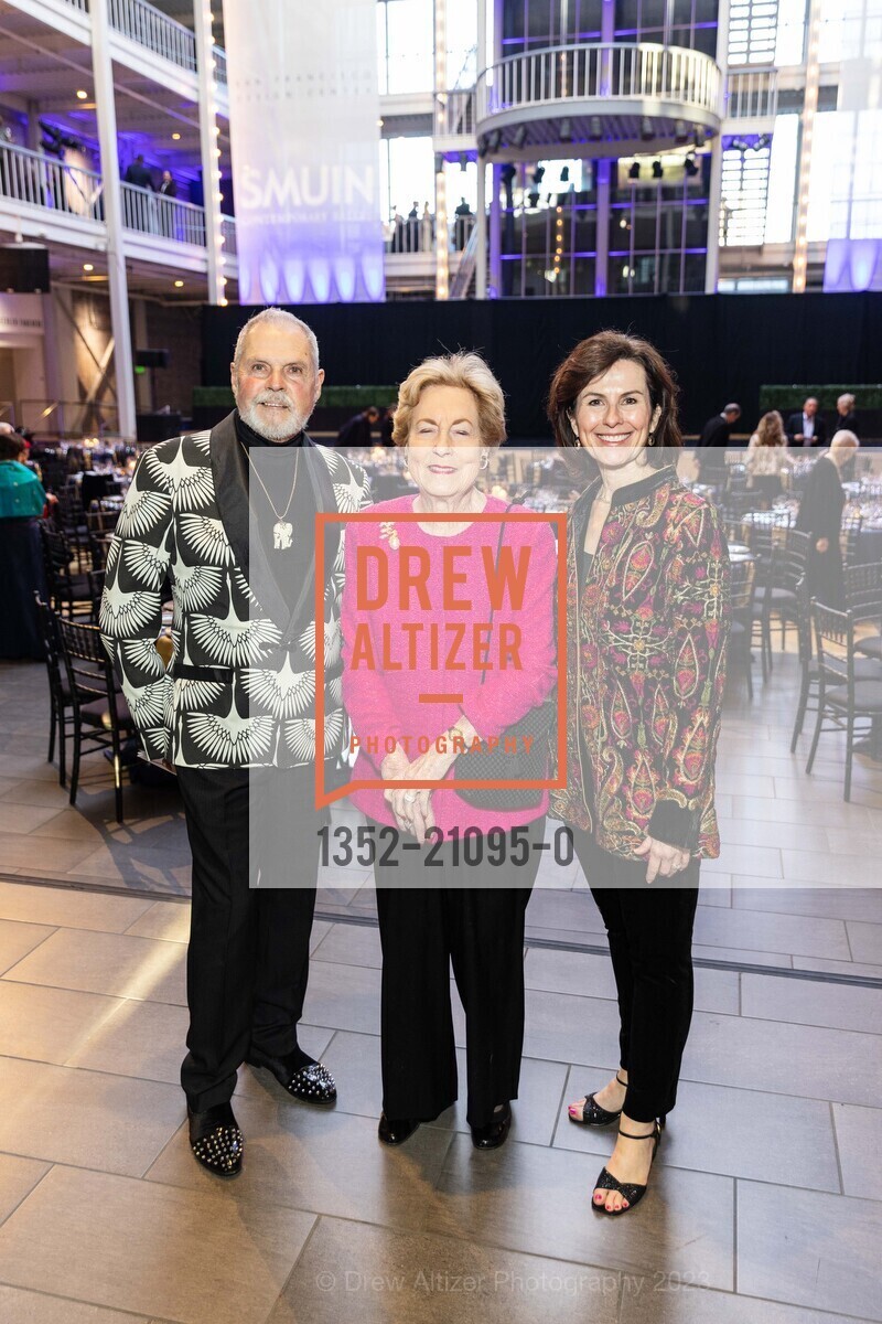 Patrick Jude, Carolyn Stone, Celia Fushille, SMUIN Ballet Gala 2023, San Francisco Design Center, 101 Henry Adams St, SF, CA 94103. San Francisco Design Center, 101 Henry Adams St, SF, CA 94103, March 5th, 2023, Photo #1352-21095-0 Patrick Jude, Carolyn Stone, Celia Fushille, Photo #1352-21095-0