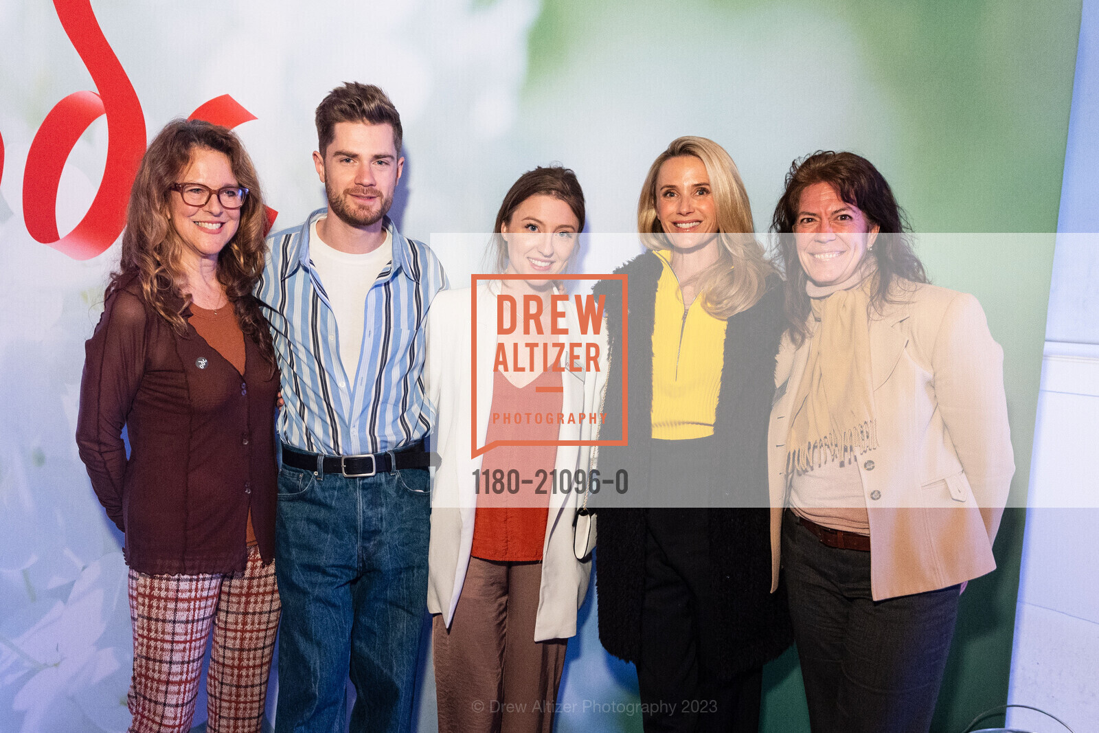 Niobe Way, Lukas Dhont, Chloe Zimberg, Jennifer Siebel Newsom, Carma Zisman, Photo #1180-21096-0