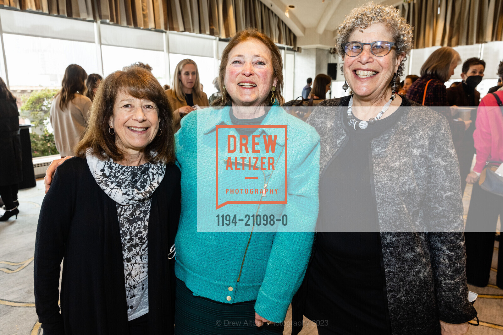 Debbie Frank, Helene Edelman, Sandy Edwards, NARAL San Francisco Power of Choice Luncheon 2023, Fairmont San Francisco @ 950 Mason St, SF, CA 94108 US. Fairmont San Francisco @ 950 Mason St, SF, CA 94108 US, March 9th, 2023, Photo #1194-21098-0 Debbie Frank, Helene Edelman, Sandy Edwards, Photo #1194-21098-0