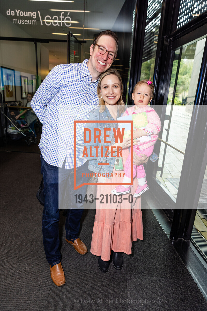 Stephen Stock, Melissa Buron, deYoungster's Day Out at The DeYoung 2023, de Young Museum @ 50 Hagiwara Tea Garden Dr, SF, CA 94118 US. de Young Museum @ 50 Hagiwara Tea Garden Dr, SF, CA 94118 US, March 11th, 2023, Photo #1943-21103-0 Stephen Stock, Melissa Buron, Photo #1943-21103-0