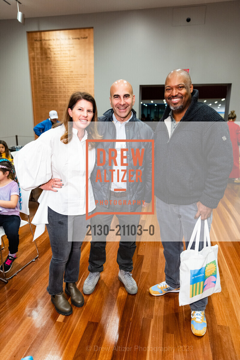 Demetra Bell, Blaine Bell, Damon Johnson, deYoungster's Day Out at The DeYoung 2023, de Young Museum @ 50 Hagiwara Tea Garden Dr, SF, CA 94118 US. de Young Museum @ 50 Hagiwara Tea Garden Dr, SF, CA 94118 US, March 11th, 2023, Photo #2130-21103-0 Demetra Bell, Blaine Bell, Damon Johnson, Photo #2130-21103-0