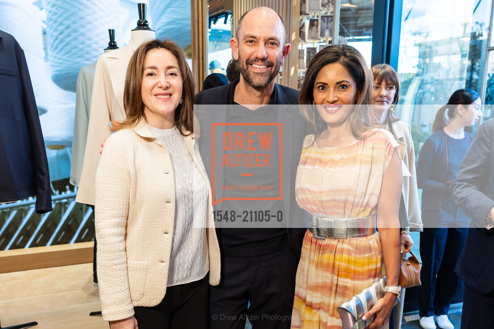 Noosheen Hashemi, Damien Bertrand, Komal Shah, Loro Piana Store Opening at Palo Alto Stanford Shopping Center, Stanford Shopping Center @ 660 Stanford Shopping Center, Palo Alto, CA 94304 US. Stanford Shopping Center @ 660 Stanford Shopping Center, Palo Alto, CA 94304 US, March 15th, 2023, Photo #1548-21105-0 Noosheen Hashemi, Damien Bertrand, Komal Shah, Photo #1548-21105-0