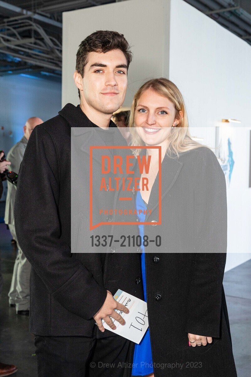 Michael King, Kristin Haenggi, Spectrum Gala and Art Auction, Pier 27 @ 27 The Embarcadero, SF, CA 94111 US. Pier 27 @ 27 The Embarcadero, SF, CA 94111 US, March 16th, 2023, Photo #1337-21108-0 Michael King, Kristin Haenggi, Photo #1337-21108-0