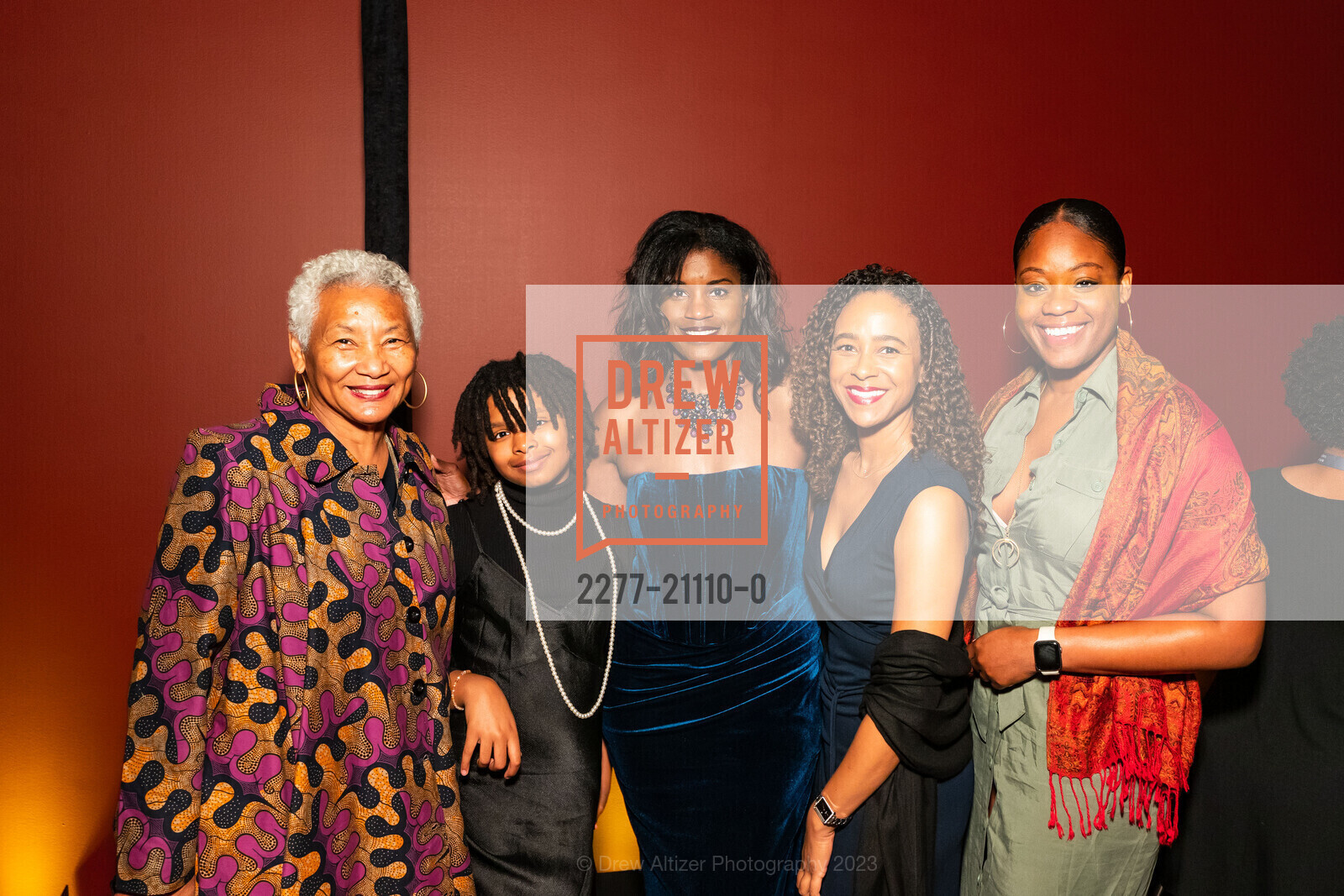 Grace Carroll, Akira Massey, Tyra Fennell, Christina Mathis, Jessica Williams, Photo #2277-21110-0