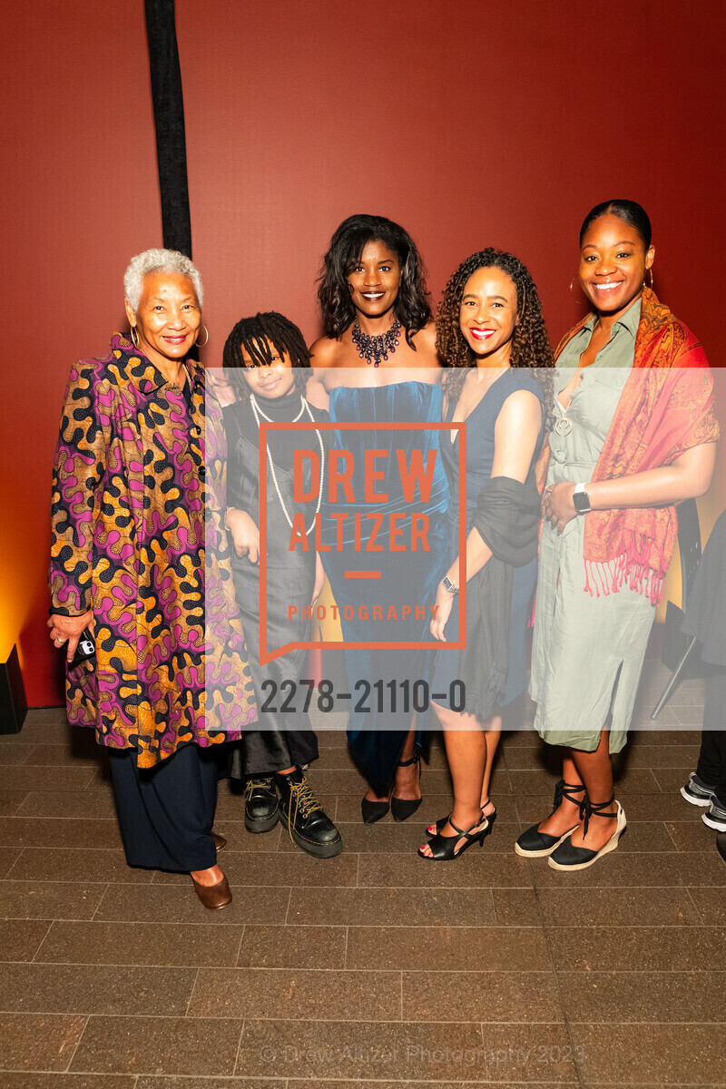 Grace Carroll, Akira Massey, Tyra Fennell, Christina Mathis, Jessica Williams, Kehinde Wiley Donor Opening Night 2023, de Young Museum @ 50 Hagiwara Tea Garden Dr, San Francisco, CA 94118 US. de Young Museum @ 50 Hagiwara Tea Garden Dr, San Francisco, CA 94118 US, March 16th, 2023, Photo #2278-21110-0 Grace Carroll, Akira Massey, Tyra Fennell, Christina Mathis, Jessica Williams, Photo #2278-21110-0