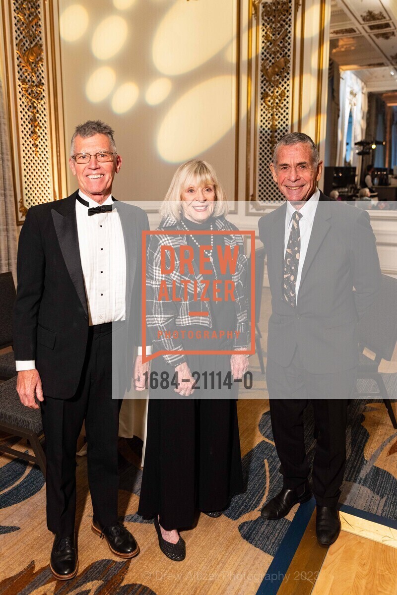 Alan Crouch, Nancy Johnson, Richard Binkoff, Dress For Success' "Casino Royale" Gala 2023, Palace Hotel. Palace Hotel, March 18th, 2023, Photo #1684-21114-0 Alan Crouch, Nancy Johnson, Richard Binkoff, Photo #1684-21114-0