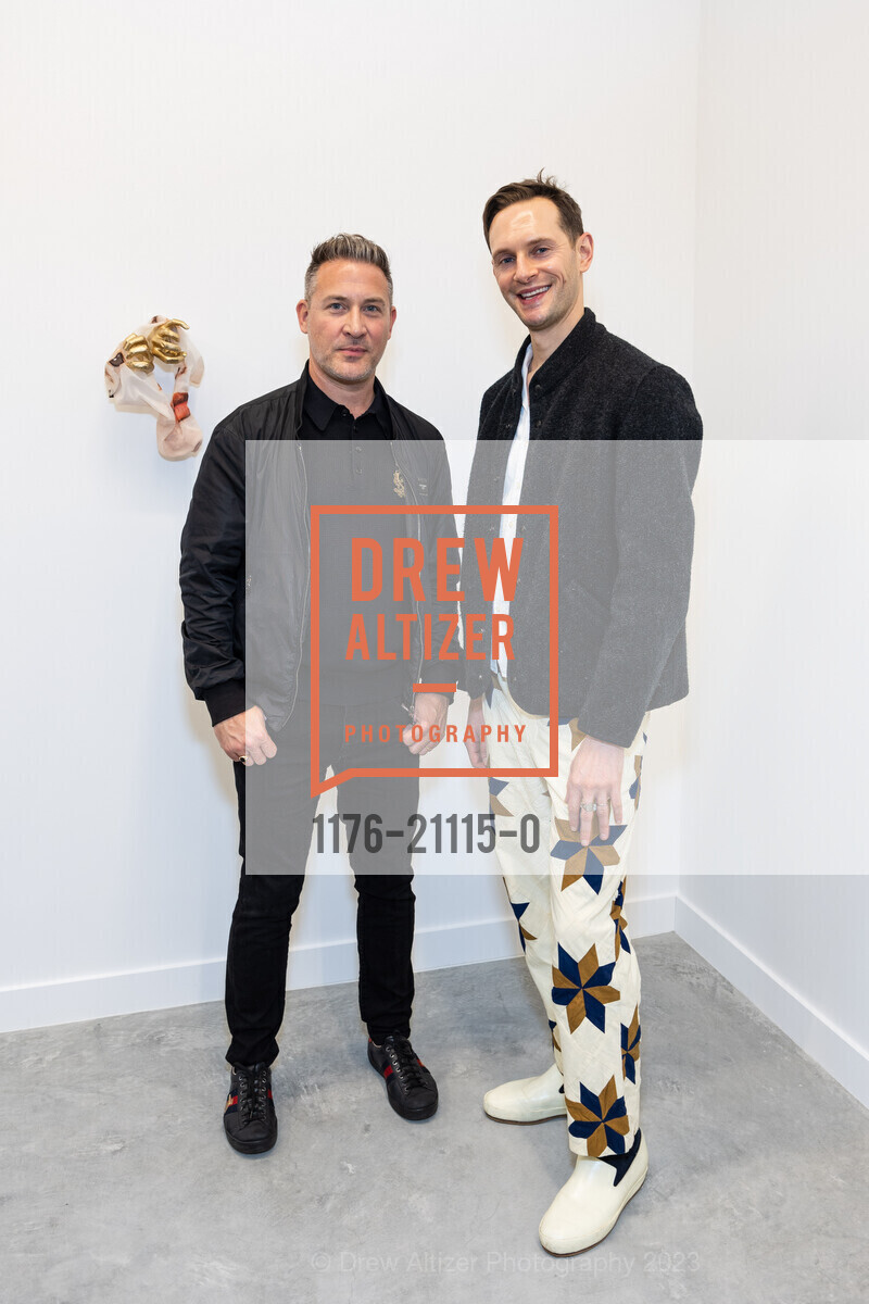 Tom Emrich, Zac Rose, VIP Reception for Jonathan Carver Moore Gallery Opening 2023, The LINE SF @ 33 Turk St, SF, CA 94102 US. The LINE SF @ 33 Turk St, SF, CA 94102 US, March 21st, 2023, Photo #1176-21115-0 Tom Emrich, Zac Rose, Photo #1176-21115-0