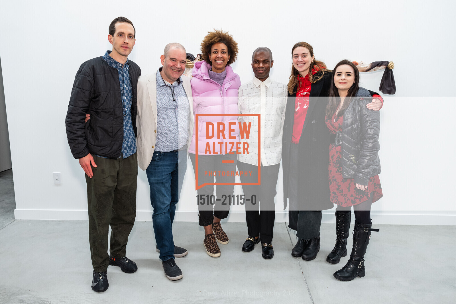 Matt Bernstein, James Leventhal, Michelle Branch, Jonathan Carver Moore, Zoë Latzer, Kaylee Kerrigan, VIP Reception for Jonathan Carver Moore Gallery Opening 2023, The LINE SF @ 33 Turk St, SF, CA 94102 US. The LINE SF @ 33 Turk St, SF, CA 94102 US, March 21st, 2023, Photo #1510-21115-0 Matt Bernstein, James Leventhal, Michelle Branch, Jonathan Carver Moore, Zoë Latzer, Kaylee Kerrigan, Photo #1510-21115-0