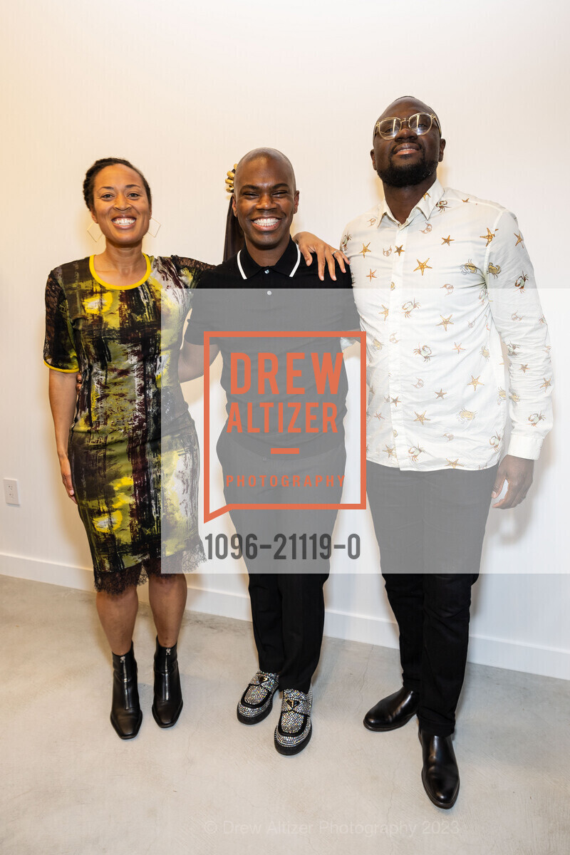 Whitney Mongu, Jonathan Carver Moore, Stephane Mongu, Grand Opening for Jonathan Carver Moore Gallery Opening 2023, 966 Market St, SF, CA 94102 US. 966 Market St, SF, CA 94102 US, March 23rd, 2023, Photo #1096-21119-0 Whitney Mongu, Jonathan Carver Moore, Stephane Mongu, Photo #1096-21119-0