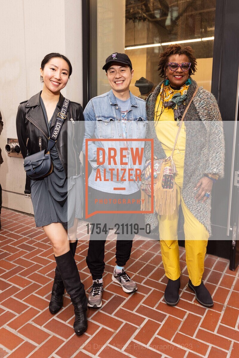 Erin Zhao, Ted Wong, Vicki Hughes, Grand Opening for Jonathan Carver Moore Gallery Opening 2023, 966 Market St, SF, CA 94102 US. 966 Market St, SF, CA 94102 US, March 23rd, 2023, Photo #1754-21119-0 Erin Zhao, Ted Wong, Vicki Hughes, Photo #1754-21119-0