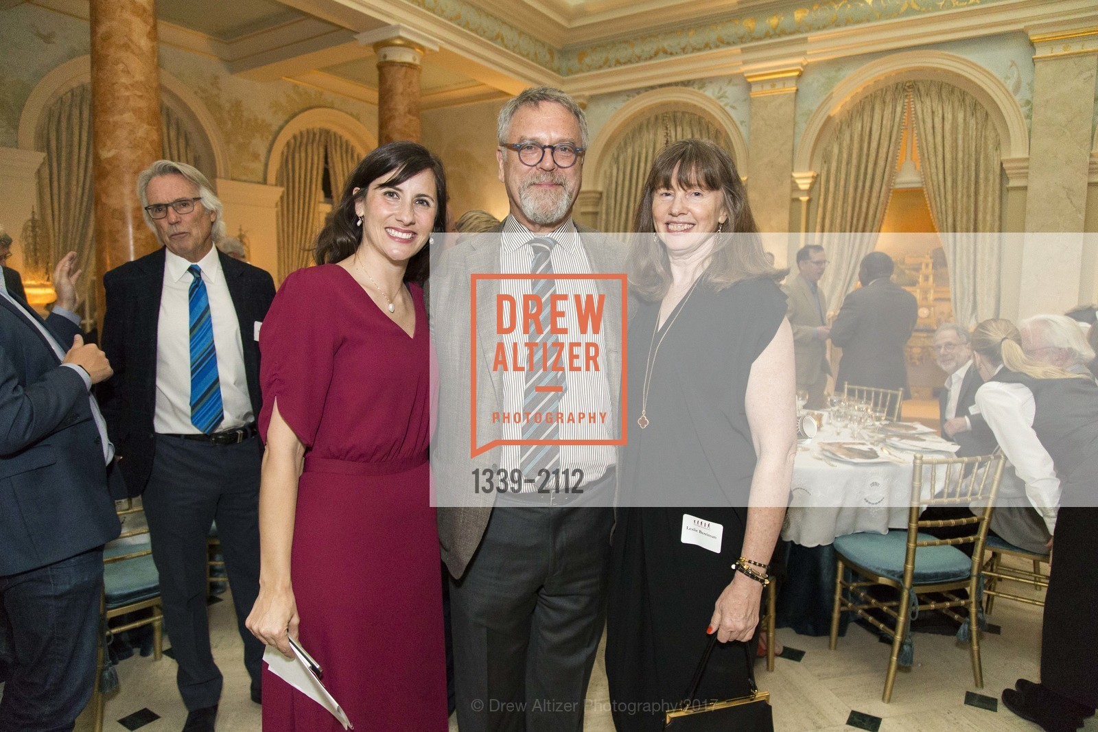 Sharal Camisa, Nion McEvoy, Leslie Berriman, Gordon and Ann Getty Host the Leakey Fellows Dinner and Auction, Private Residence, April 28th, 2017, Photo #1339-2112 Sharal Camisa, Nion McEvoy, Leslie Berriman, Photo #1339-2112