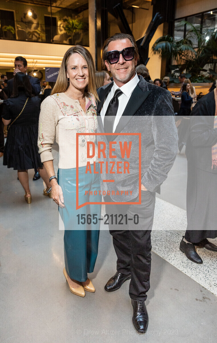 Tasha McNamara, Tim McNamara, UCSF Benioff Children’s Hospitals Notes & Words, Fox Theater @ 1807 Telegraph Ave, Oakland, CA 94612 US. Fox Theater @ 1807 Telegraph Ave, Oakland, CA 94612 US, March 25th, 2023, Photo #1565-21121-0 Tasha McNamara, Tim McNamara, Photo #1565-21121-0
