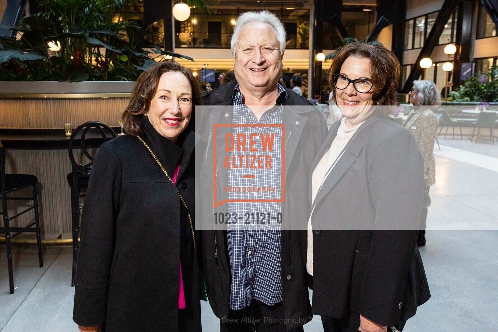 Diane Donnelly, Gregg Perloff, Bryn Thenell, UCSF Benioff Children’s Hospitals Notes & Words, Fox Theater @ 1807 Telegraph Ave, Oakland, CA 94612 US. Fox Theater @ 1807 Telegraph Ave, Oakland, CA 94612 US, March 25th, 2023, Photo #1023-21121-0 Diane Donnelly, Gregg Perloff, Bryn Thenell, Photo #1023-21121-0