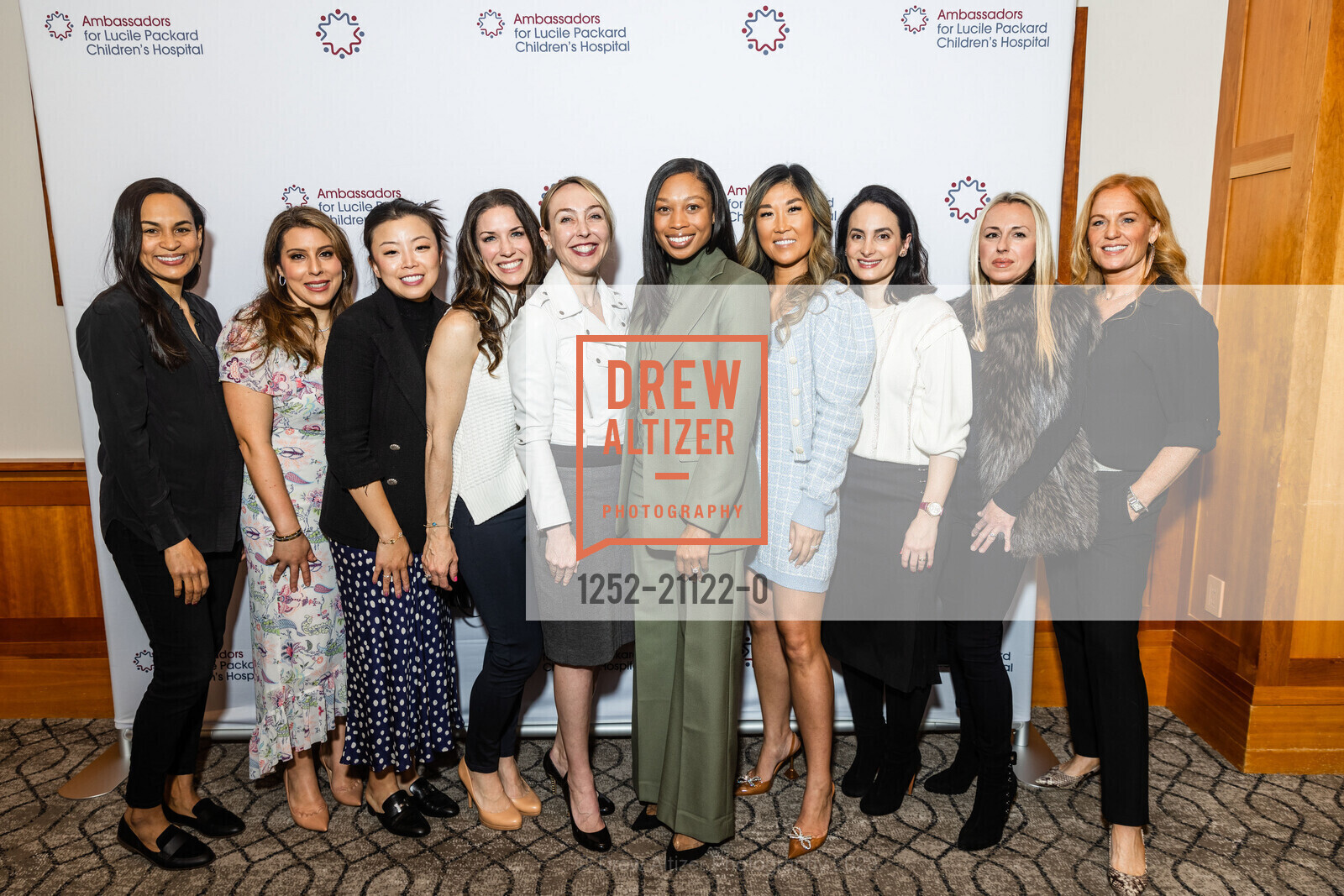 Chelsea Sun, Kelly Arditi, Robin Enan, Allyson Felix, Eva Kumar, The Lucile Packard Foundation's Lunch and Learn with Ambassadors 2023, Sharon Heights Golf and Country Club @ 2900 Sand Hill Rd, Menlo Park, CA 94025 US. Sharon Heights Golf and Country Club @ 2900 Sand Hill Rd, Menlo Park, CA 94025 US, March 29th, 2023, Photo #1252-21122-0 Chelsea Sun, Kelly Arditi, Robin Enan, Allyson Felix, Eva Kumar, Photo #1252-21122-0
