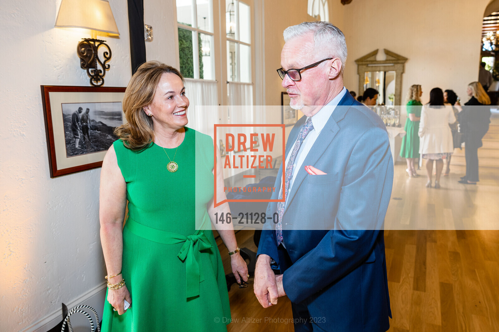 Elizabeth Leep, Gregg Biggs, Luncheon for Edgewood Fair 2023, The Olympic Club @ 599 CA-35, SF, CA 94132 US. The Olympic Club @ 599 CA-35, SF, CA 94132 US, March 31st, 2023, Photo #146-21128-0 Elizabeth Leep, Gregg Biggs, Photo #146-21128-0