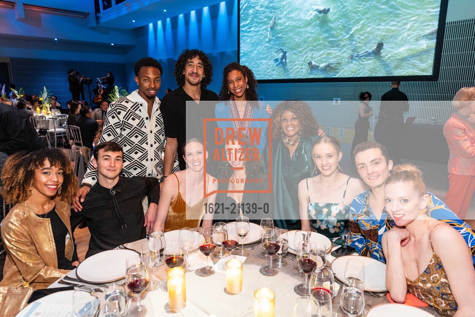 Marusya Madubuko, Josh Francique, Madeline DeVries, Adji Cissoko, Carolyn Tyler, Tatum Quiñónez, Theo Duff-Grant, Alonzo King LINES Ballet 2023, Yerba Buena Center for the Arts @ 701 Mission St, San Francisco, CA 94103 US. Yerba Buena Center for the Arts @ 701 Mission St, San Francisco, CA 94103 US, April 15th, 2023, Photo #1621-21139-0 Marusya Madubuko, Josh Francique, Madeline DeVries, Adji Cissoko, Carolyn Tyler, Tatum Quiñónez, Theo Duff-Grant, Photo #1621-21139-0