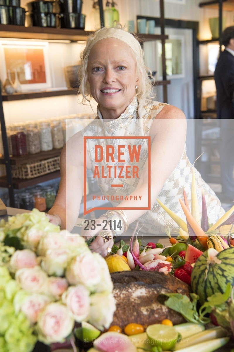 Lulu Powers, House Beautiful Kitchen of the Year at the San Francisco Showcase, Private Residence. 2698 Pacific Ave Sf, April 28th, 2017, Photo #23-2114 Lulu Powers, Photo #23-2114