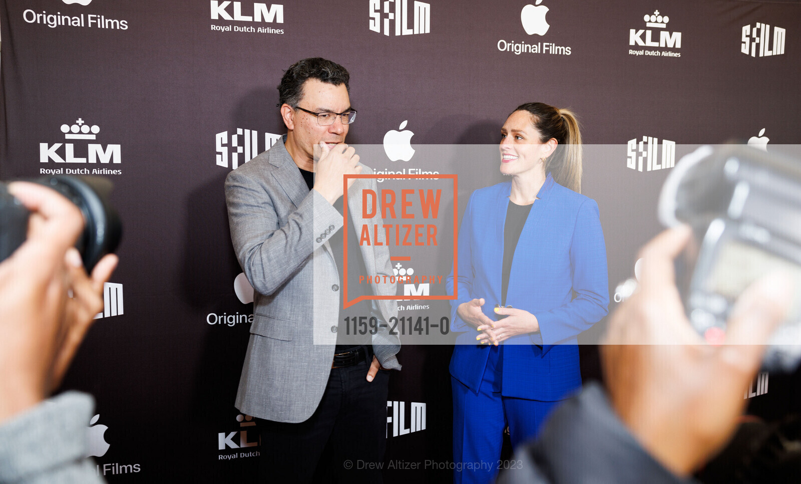 Peter Nicks, Jessie Fairbanks, SFFILM Opening Night STEPHEN CURRY: UNDERRATED, MegadeluxeCustom Caps. 3234 Grand Ave, Oakland, CA 94610, April 13th, 2023, Photo #1159-21141-0 Peter Nicks, Jessie Fairbanks, Photo #1159-21141-0