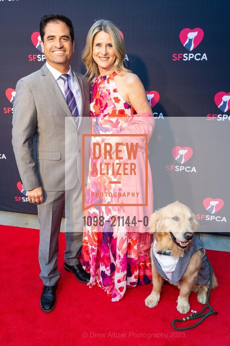 Fernando Sucre, Jeannie Sucre, SF SPCA 155th Anniversary Celebration 2023, San Francisco SPCA, 201 Alabama St, SF, CA 94103. San Francisco SPCA, 201 Alabama St, SF, CA 94103, April 18th, 2023, Photo #1098-21144-0 Fernando Sucre, Jeannie Sucre, Photo #1098-21144-0