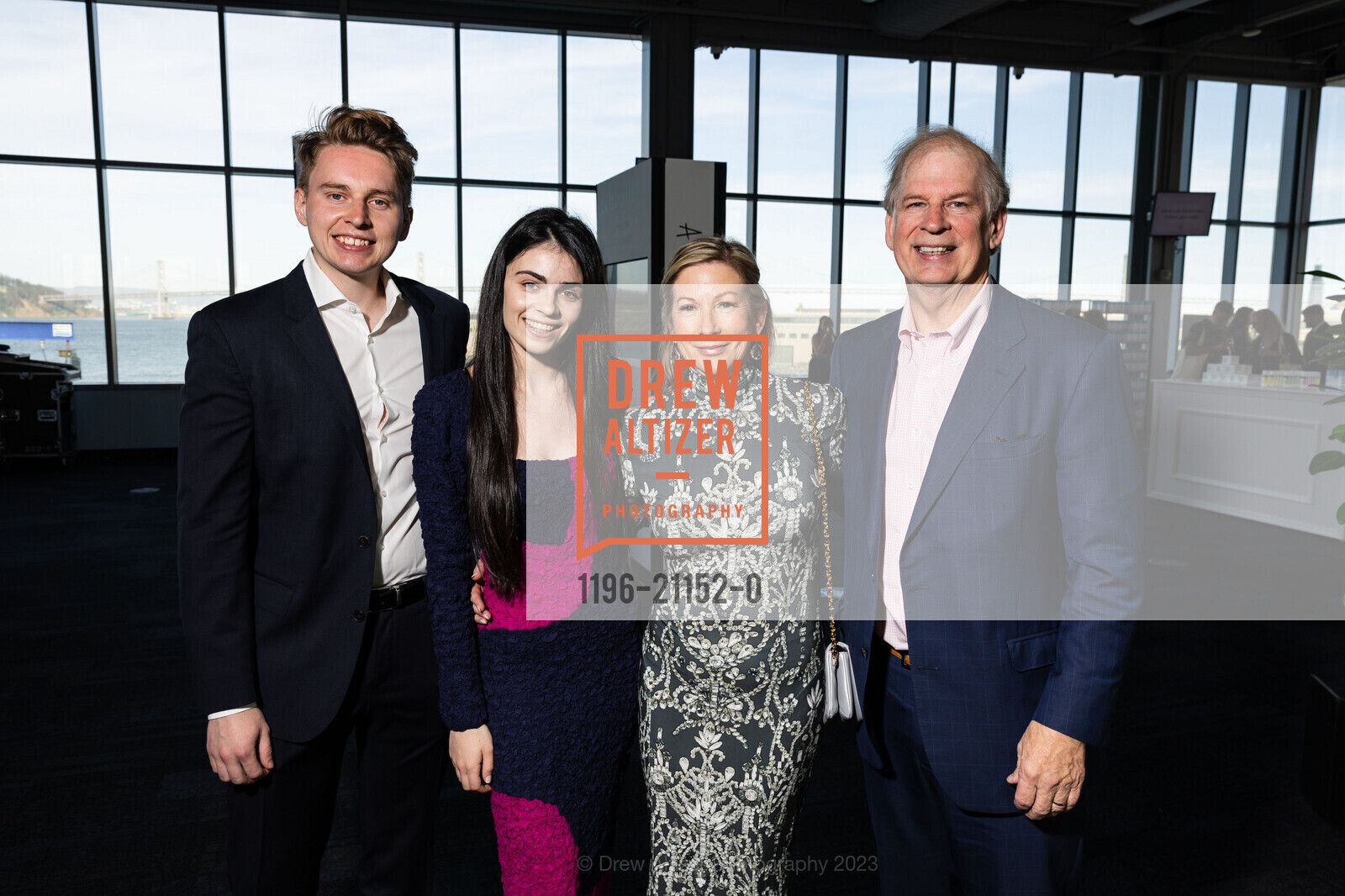 David Fetherstonhaugh, Melissa White, Christine Fetherstonhaugh, Robert Fetherstonhaugh, EWG's Earth Dinner 2023, Pier 27 @ 27 The Embarcadero, SF, CA 94111 US. Pier 27 @ 27 The Embarcadero, SF, CA 94111 US, April 21st, 2023, Photo #1196-21152-0 David Fetherstonhaugh, Melissa White, Christine Fetherstonhaugh, Robert Fetherstonhaugh, Photo #1196-21152-0