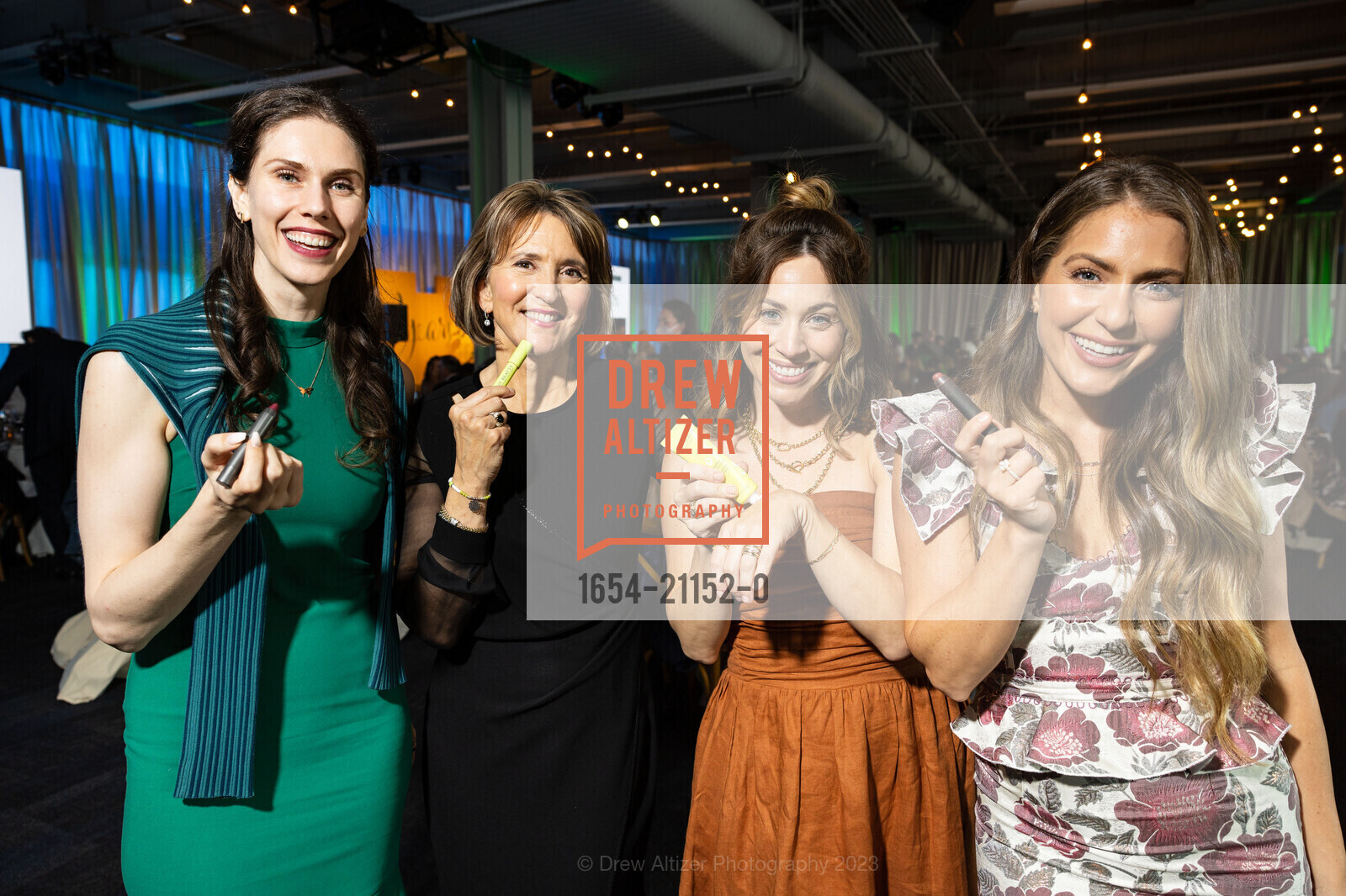 Cassandra Bankson, Karen Behnke, Chantelle Paige-Mulligan, EWG's Earth Dinner 2023, Pier 27 @ 27 The Embarcadero, SF, CA 94111 US. Pier 27 @ 27 The Embarcadero, SF, CA 94111 US, April 21st, 2023, Photo #1654-21152-0 Cassandra Bankson, Karen Behnke, Chantelle Paige-Mulligan, Photo #1654-21152-0